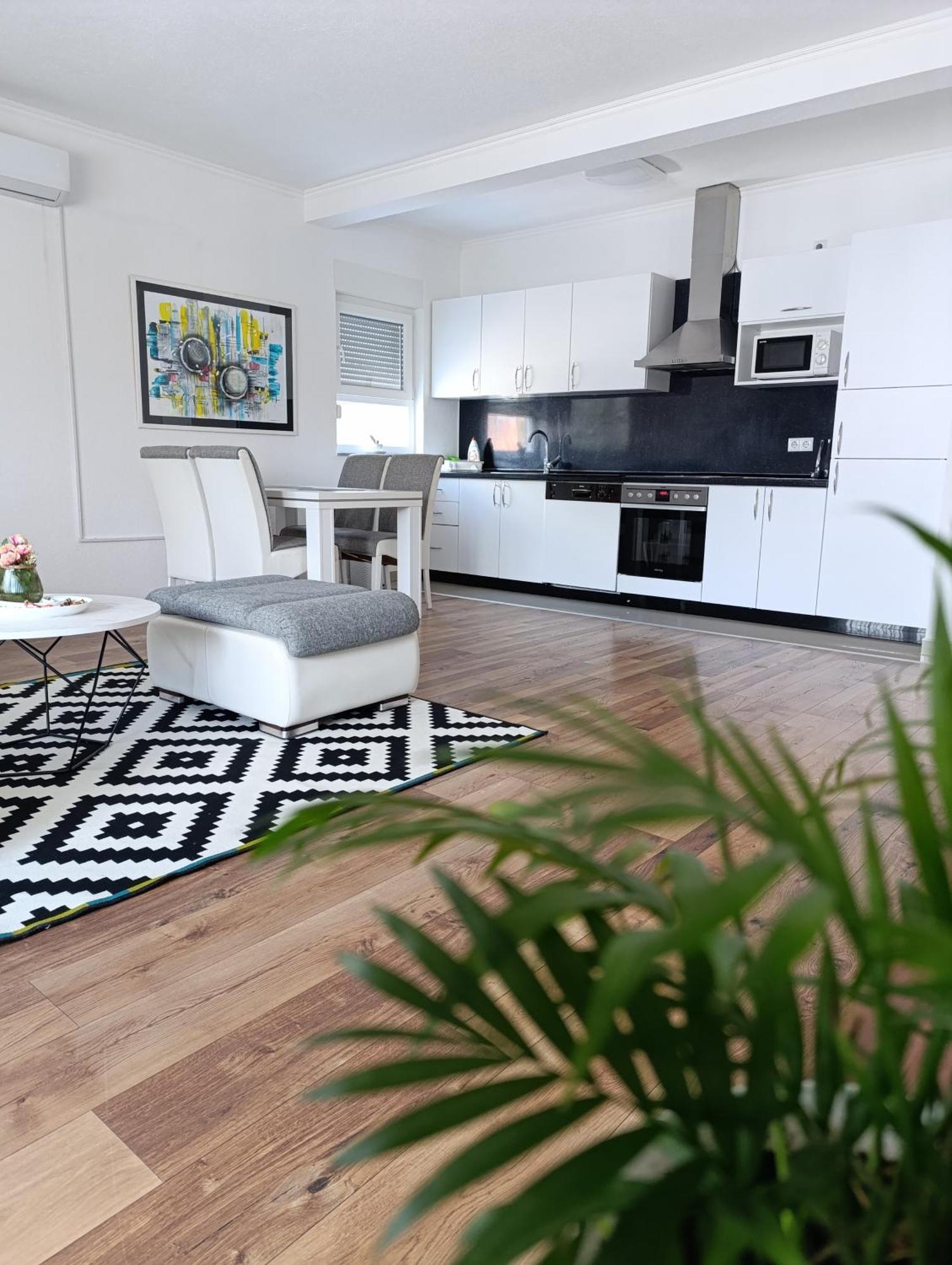 Apartmani Jasmina 2 Bihać Kamer foto